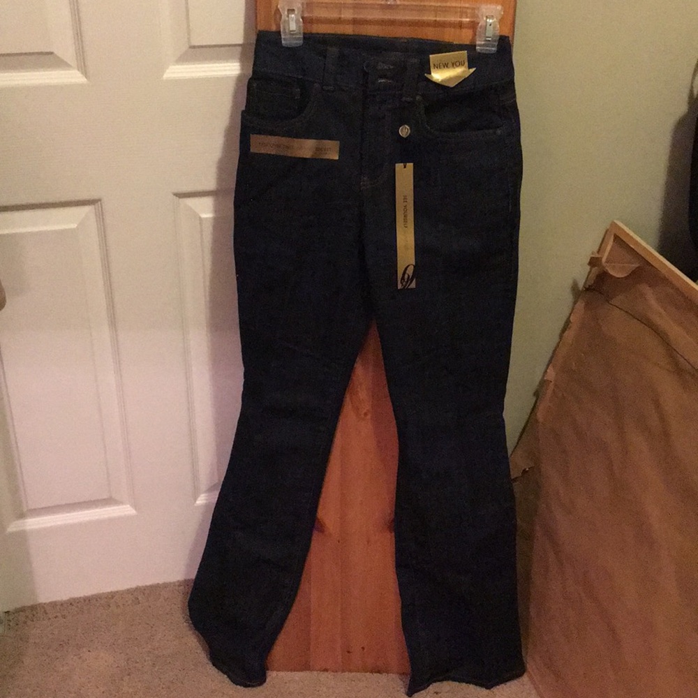MWT stylish jeans